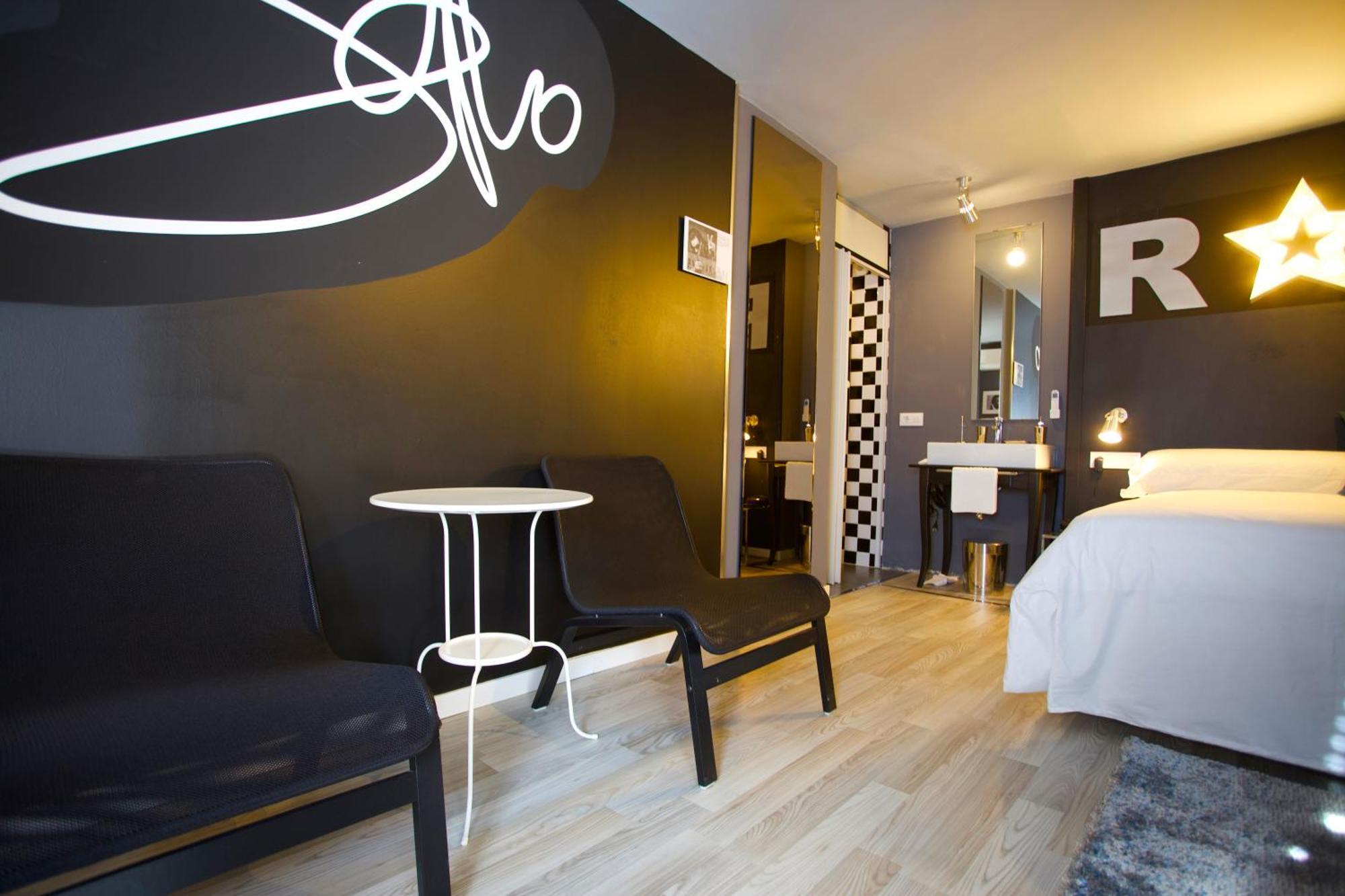 Taboadela Hotel Apartamentos Rock Star מראה חיצוני תמונה