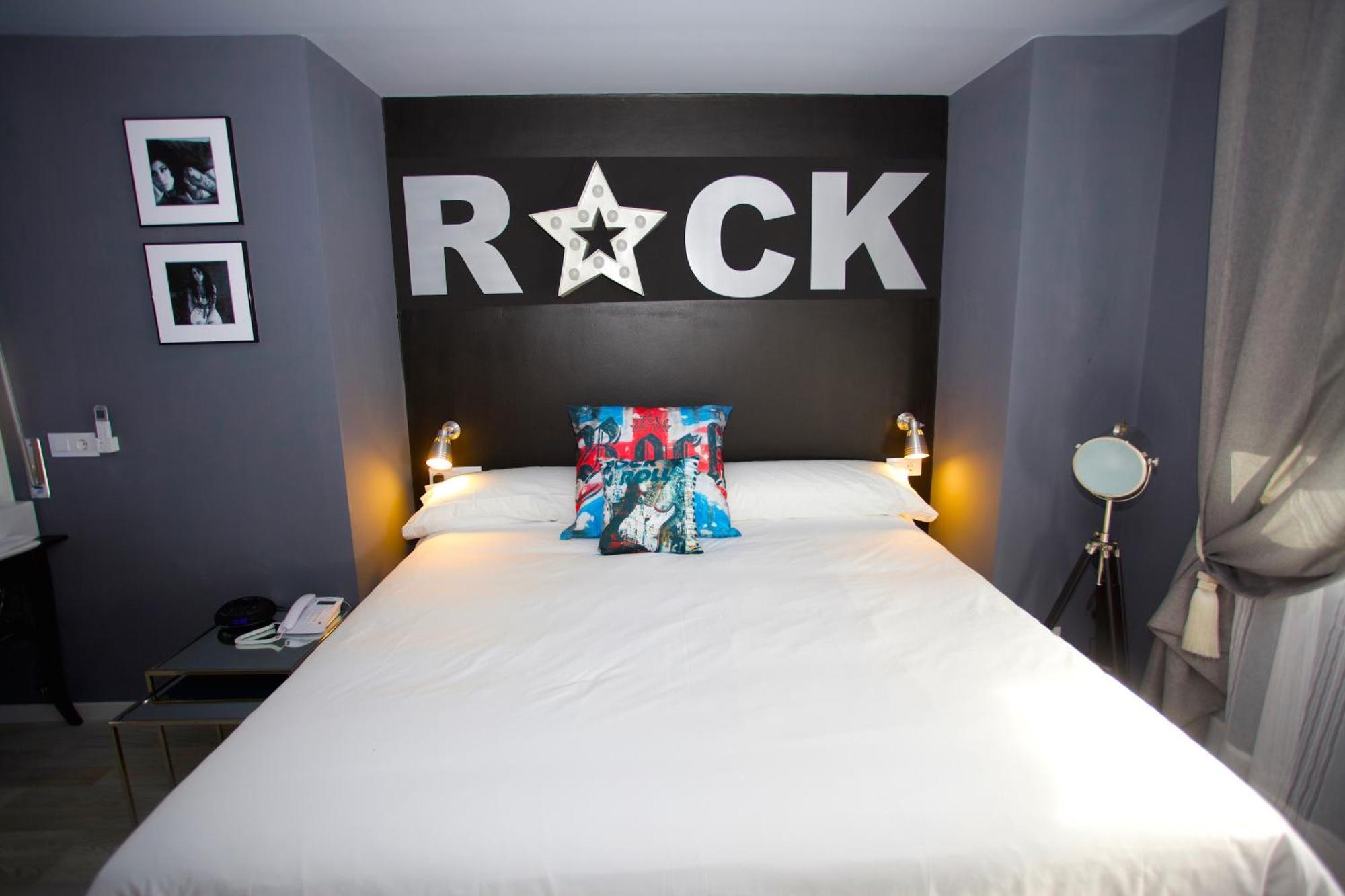 Taboadela Hotel Apartamentos Rock Star מראה חיצוני תמונה