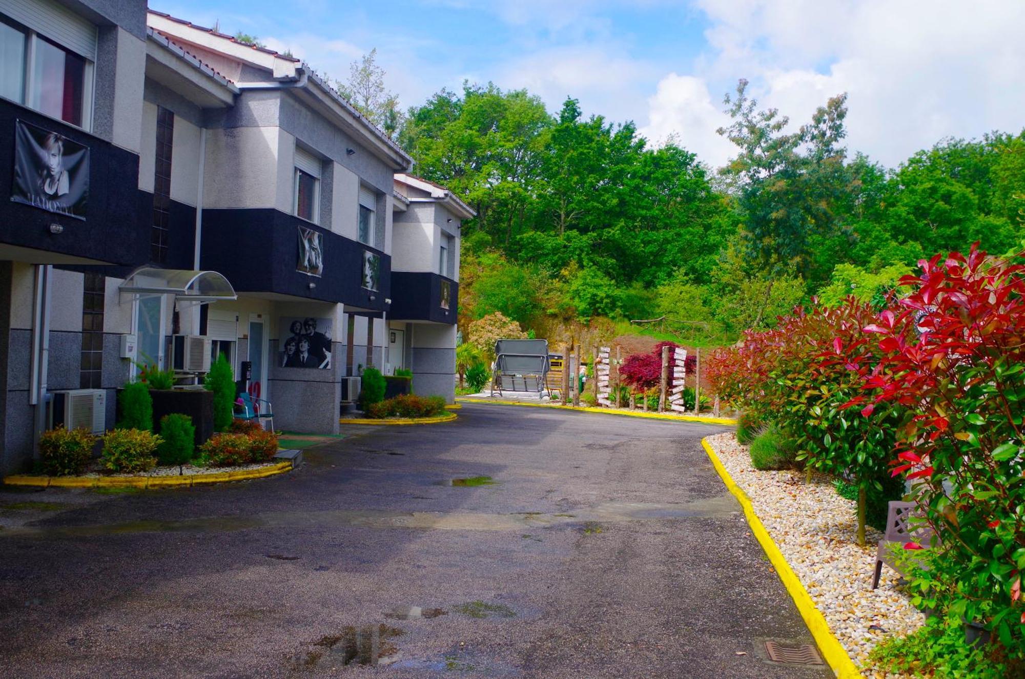 Taboadela Hotel Apartamentos Rock Star מראה חיצוני תמונה