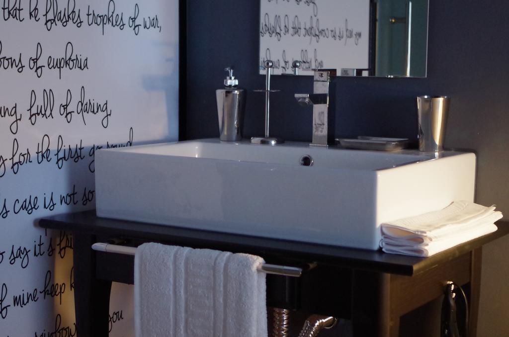 Taboadela Hotel Apartamentos Rock Star חדר תמונה
